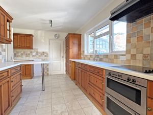 Photo 6- click for photo gallery